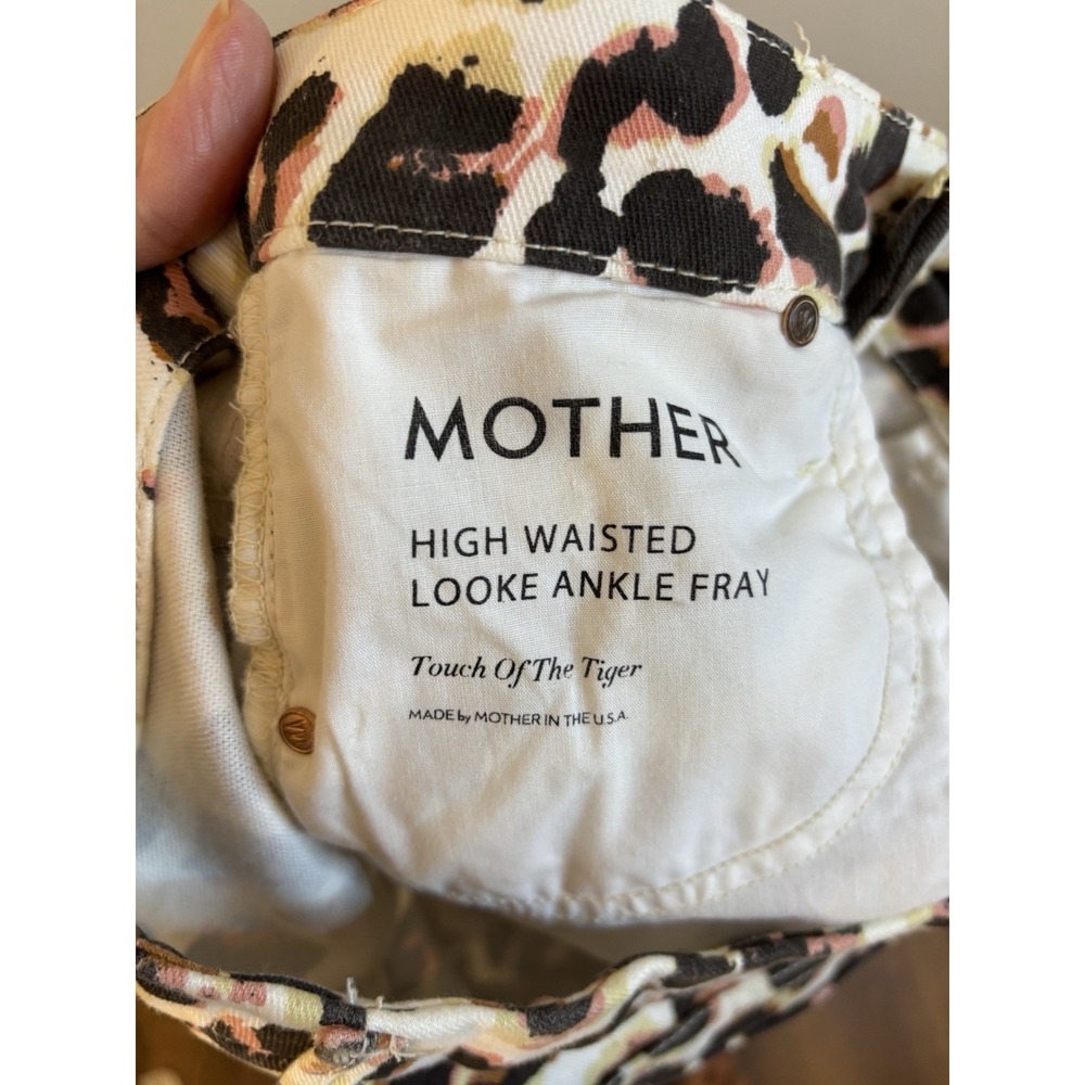 MOTHER High Waisted Looker Cheetah Print Jeans 26 Touch of the Tiger - Picture 7 of 7